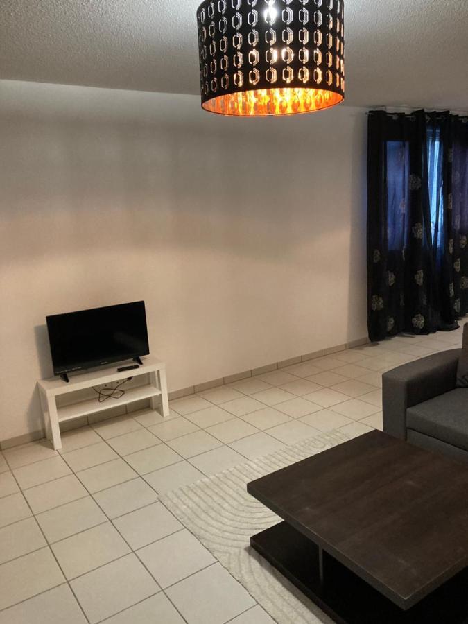 Appartement meublé Tolosa Esterno foto